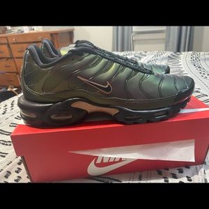 *sold out online* Nike Air Max Plus OG